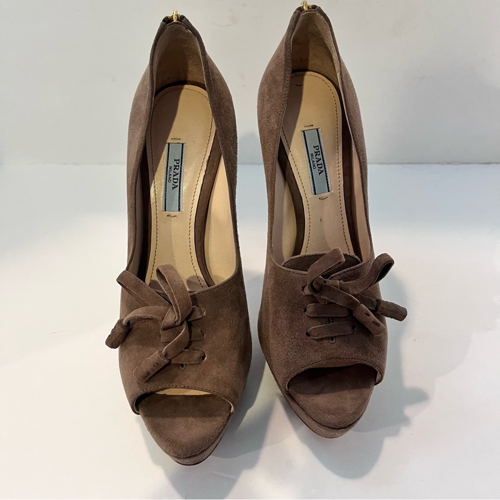 Prada Women’s 39.5 Brown Leather Suede Peep Toe High Heel Pumps - Picture 4 of 16